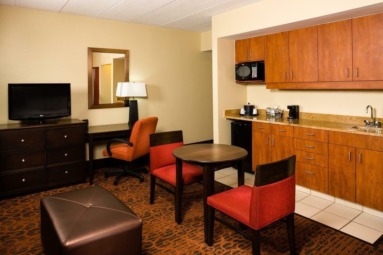 Hampton Inn Кълъмбия Екстериор снимка