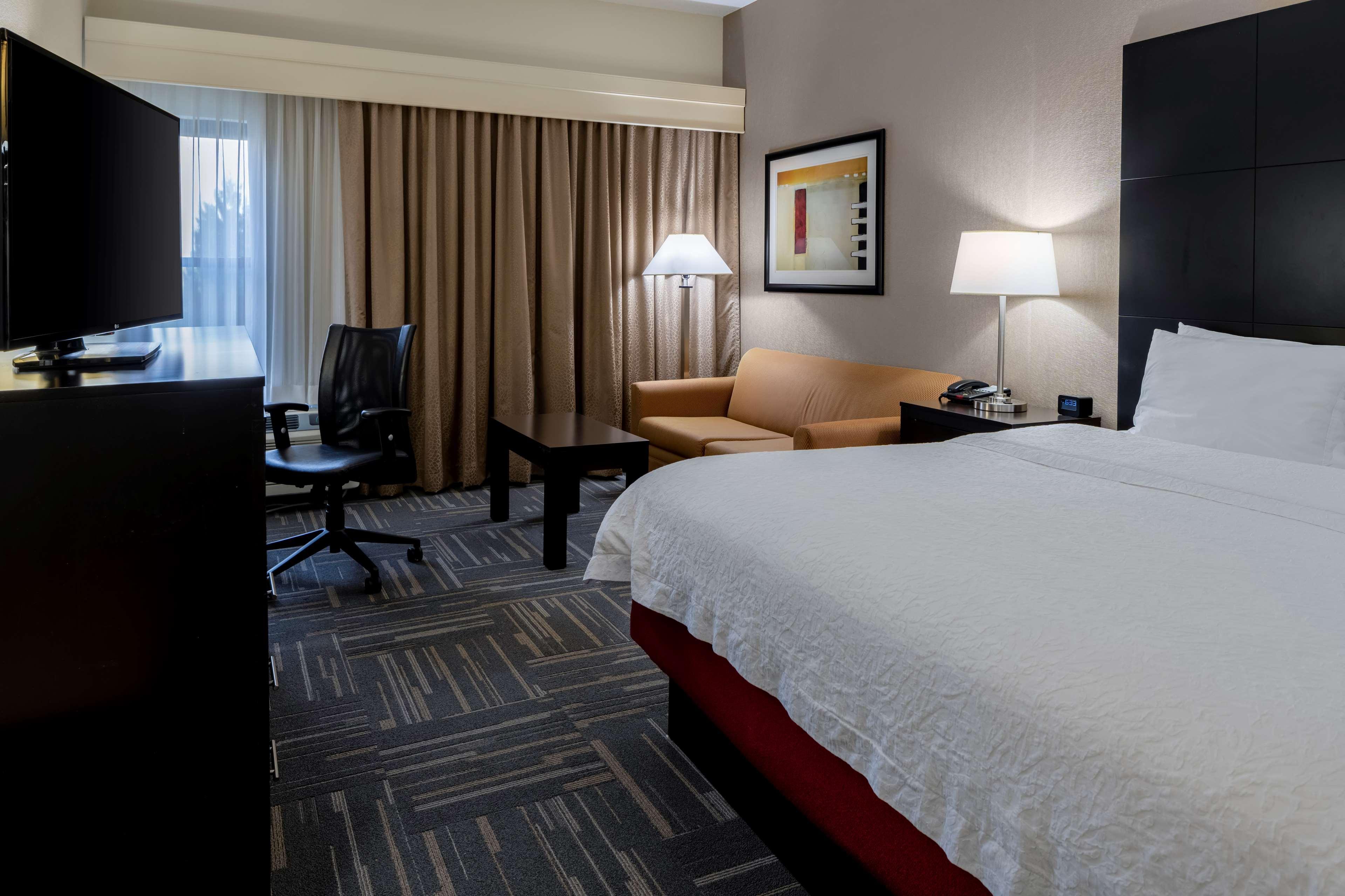 Hampton Inn Кълъмбия Екстериор снимка