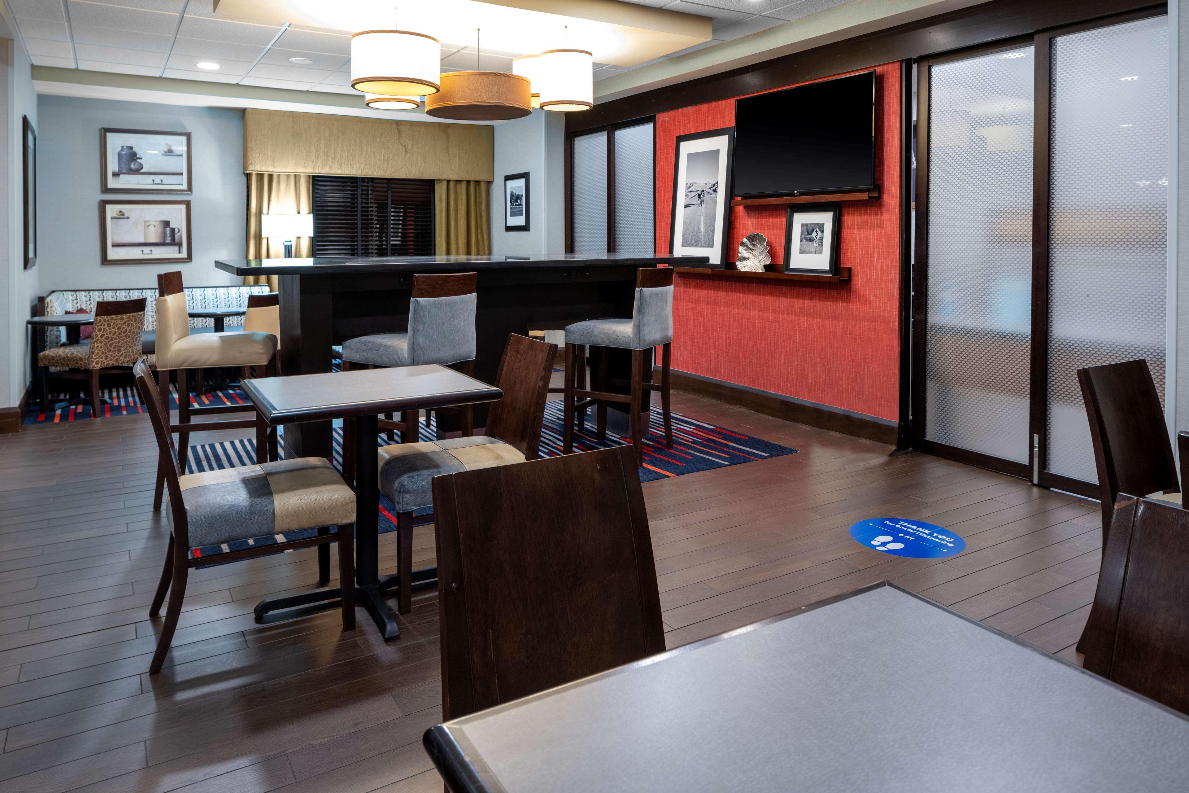 Hampton Inn Кълъмбия Екстериор снимка
